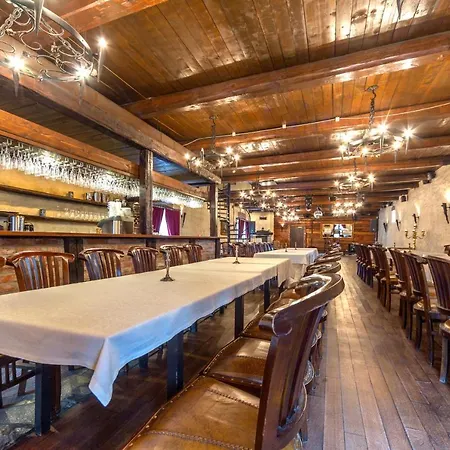 ヴィイムシ マナー ビルギッタ ゲストハウス 3*